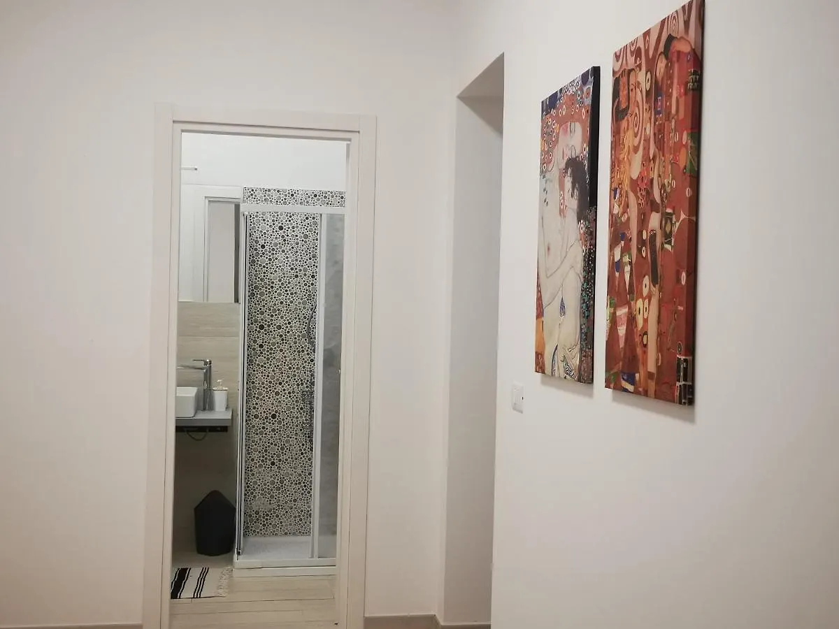 La Casa Dei Capperi - The House Of Capers 1 Apartment Acireale 0*,  Italy